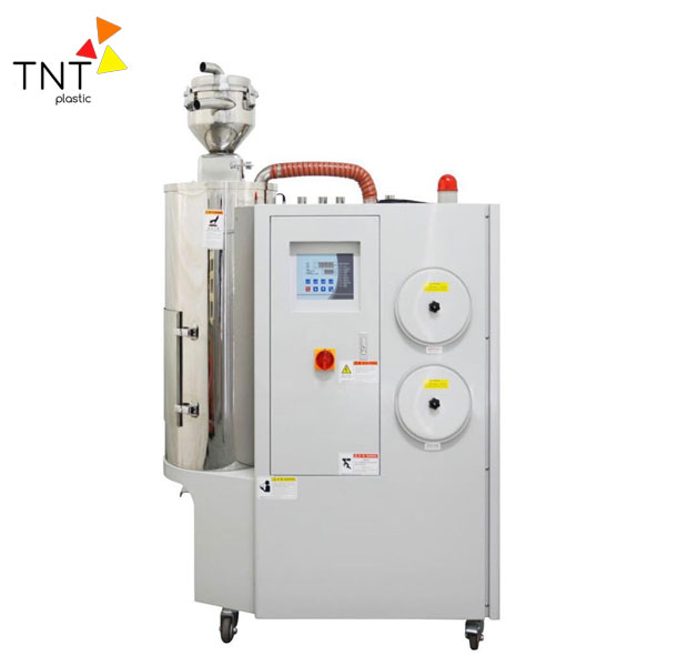 Máy hút ẩm là thiết bị vô cùng quan trọng trong ngành sản xuất nhựa