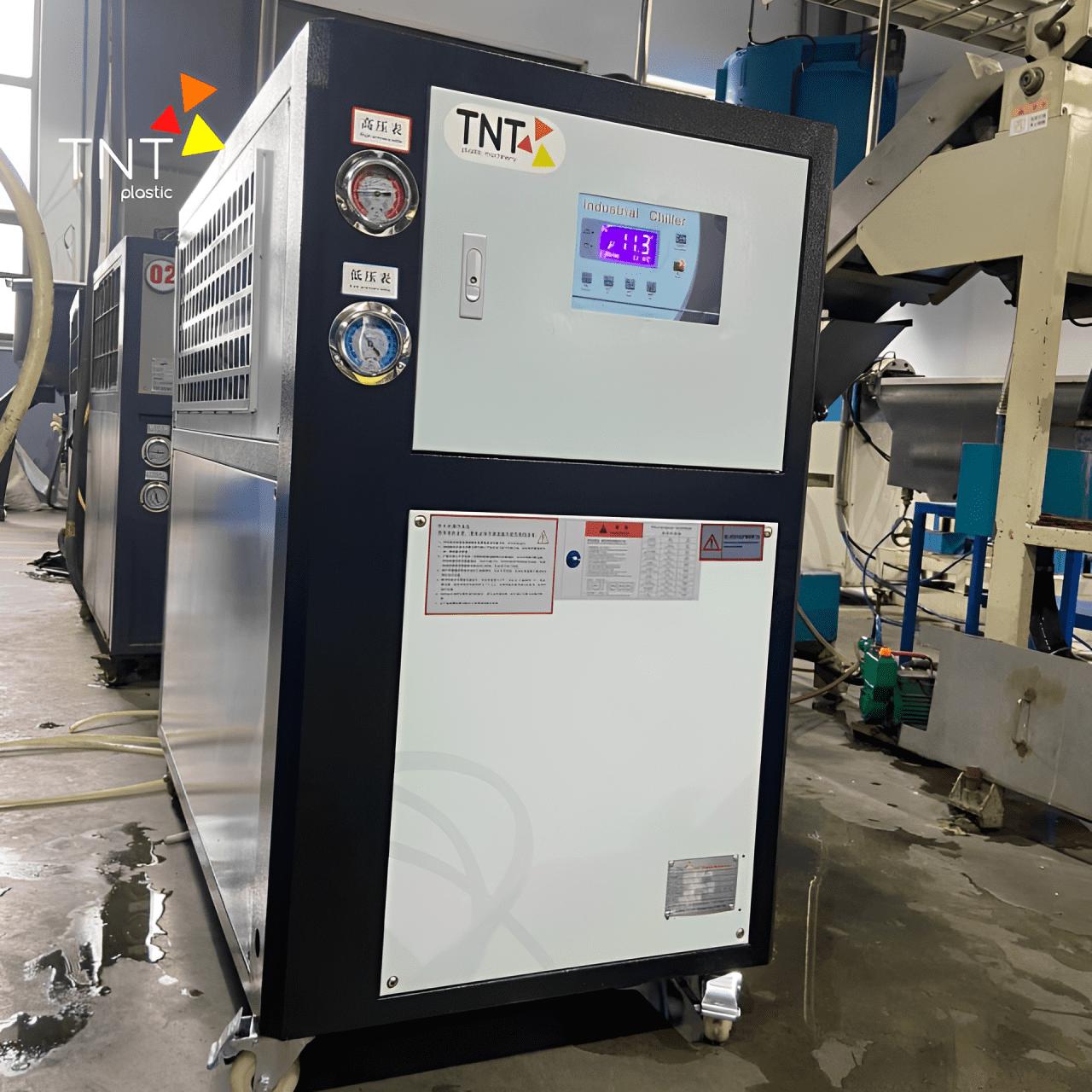 Giải Đáp Thắc Mắc Về Máy Chiller Công Nghiệp Ngành Nhựa