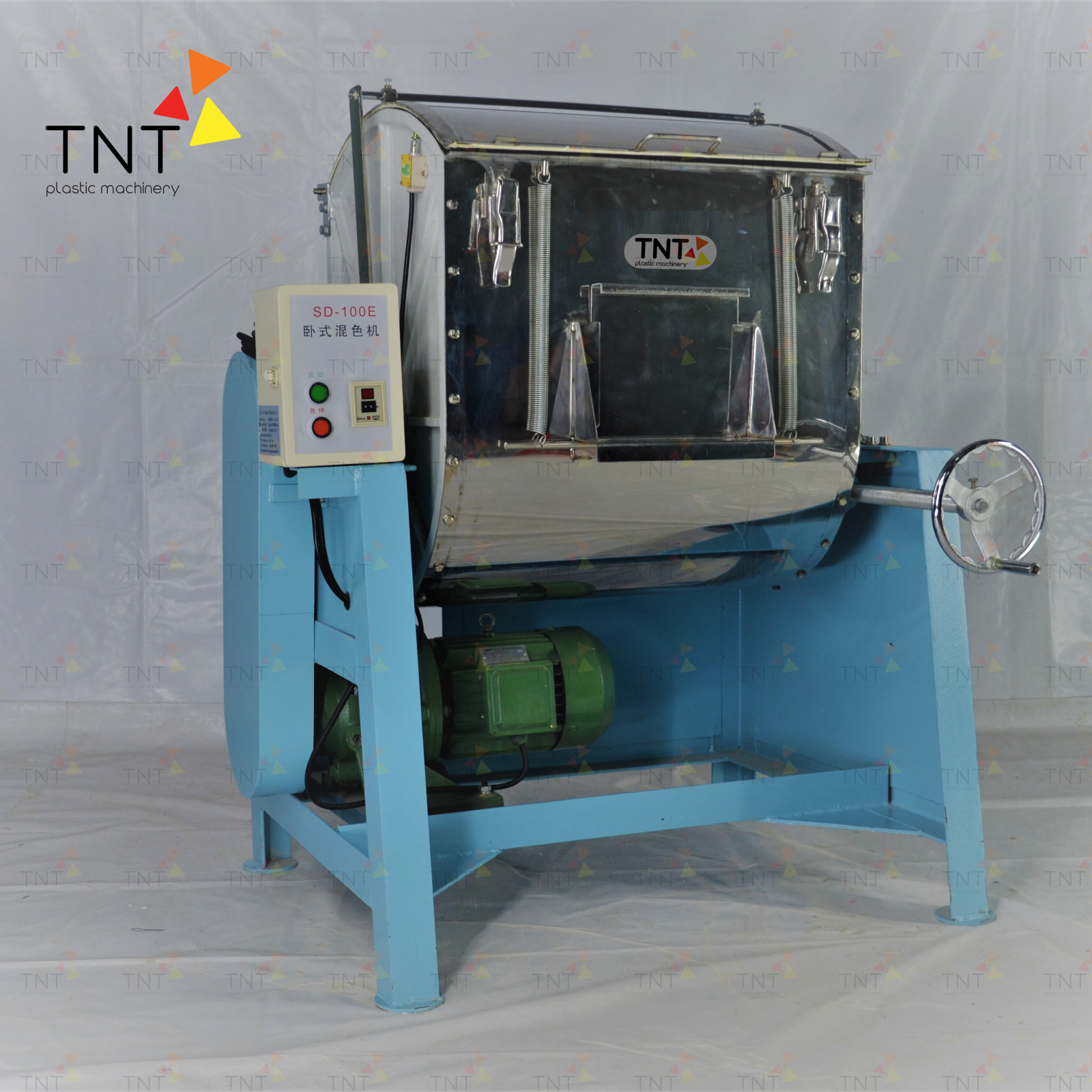 Máy Trộn Nguyên Liệu Nào Phù Hợp Với Doanh Nghiệp Của Bạn?