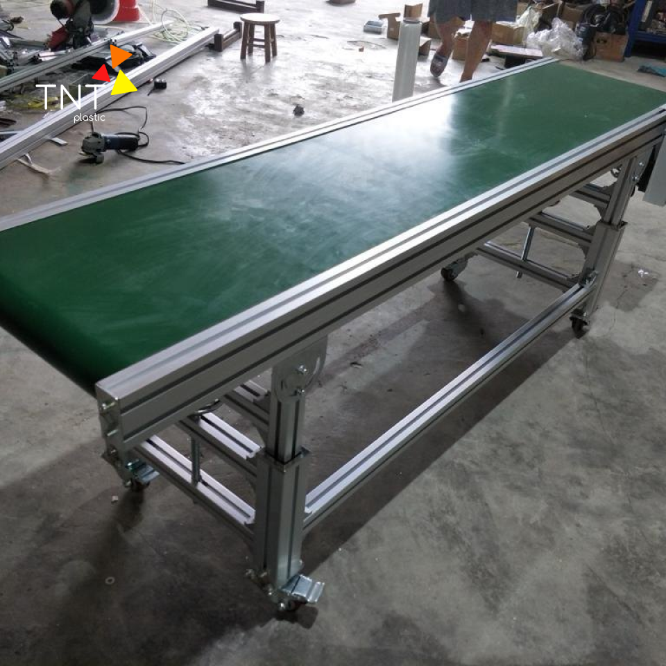 Giải Pháp Băng Tải PVC Mini Cho Ngành Công Nghiệp