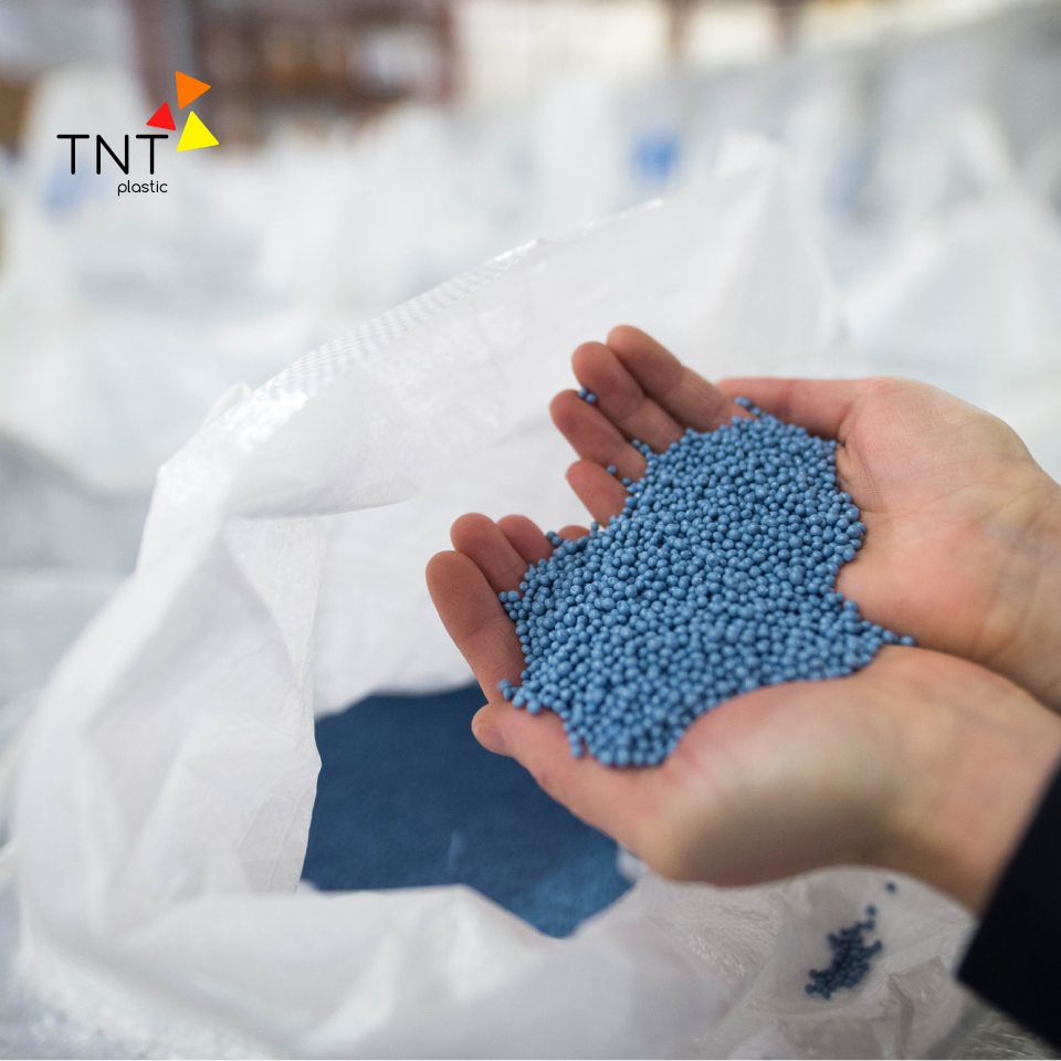 Tìm hiểu quy trình sản xuất hạt nhựa màu