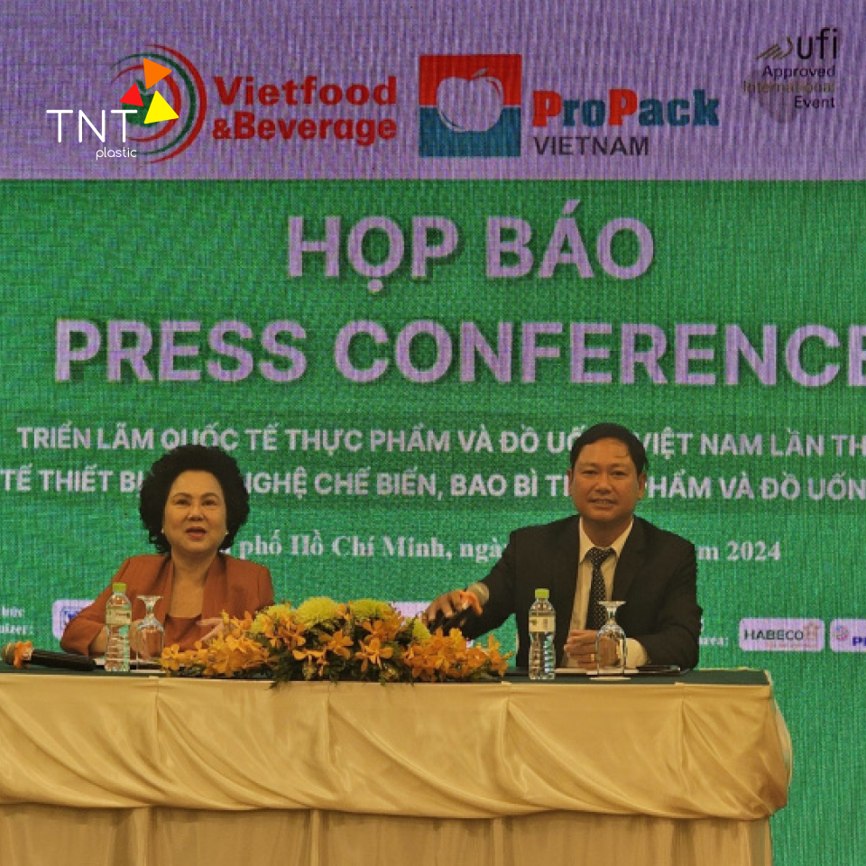 Khung cảnh họp báo Triển lãm Vietfood & Beverage - Propack Vietnam