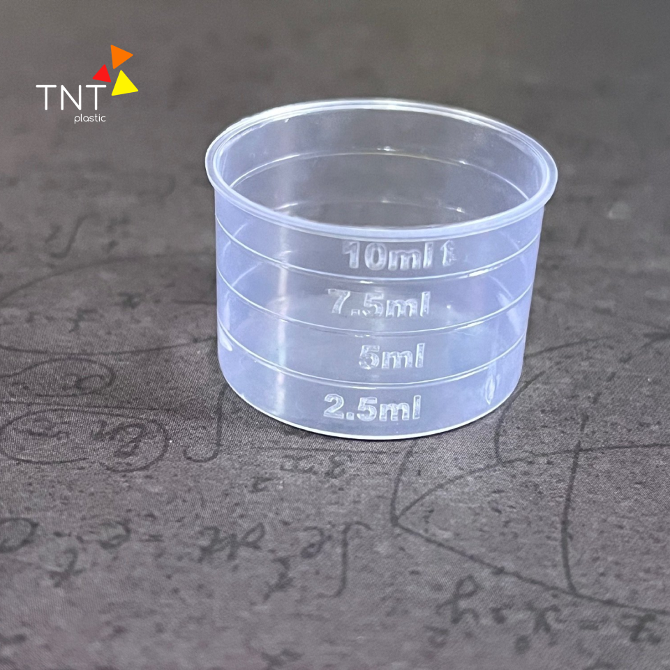 Nắp có khay đo lường được thiết kế để hỗ trợ người dùng trong việc đo lường chính xác lượng sản phẩm cần thiết