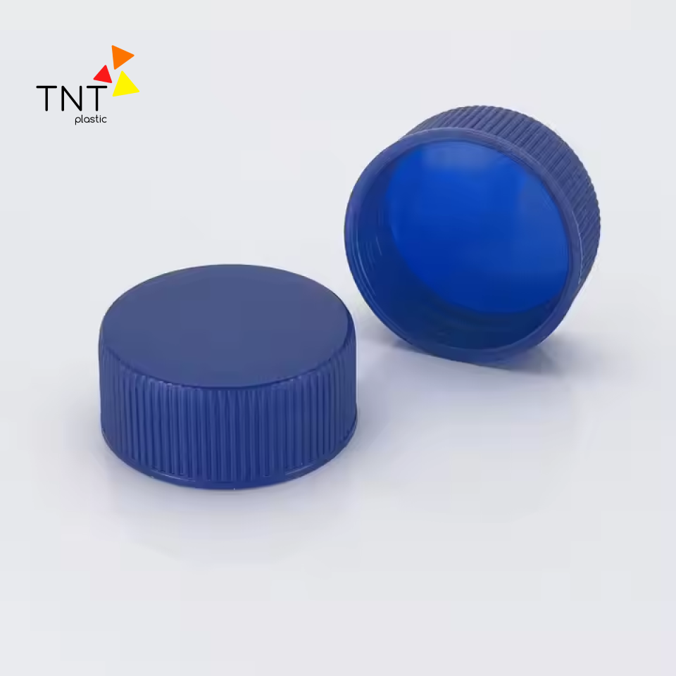 Nắp vặn là loại nắp phổ biến cho chai nước, gia vị và nhiều sản phẩm khác.