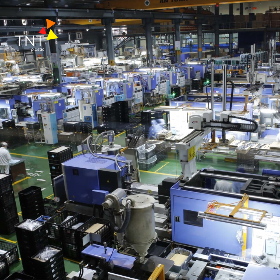 Thị trường máy phụ trợ ngành nhựa toàn cầu tăng trưởng nhờ nhiều yếu tố.