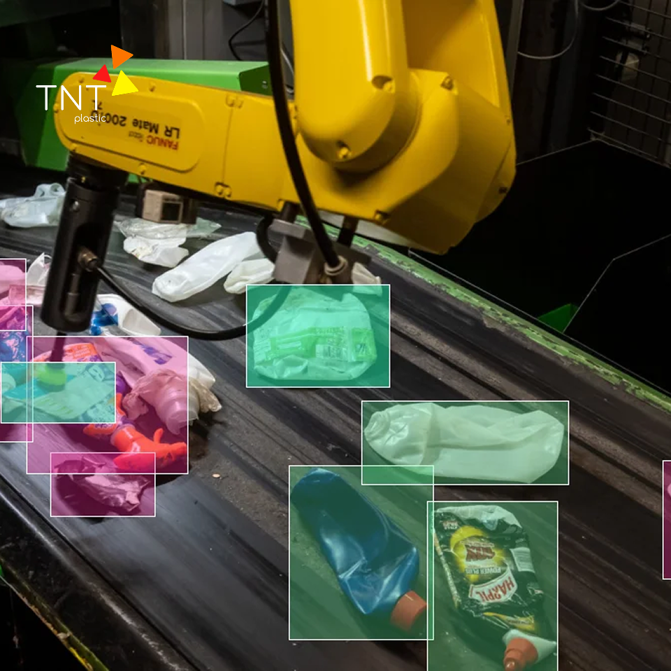 AI đang cách mạng hóa ngành tái chế rác thải, đặc biệt là trong việc phân loại rác chính xác và tự động