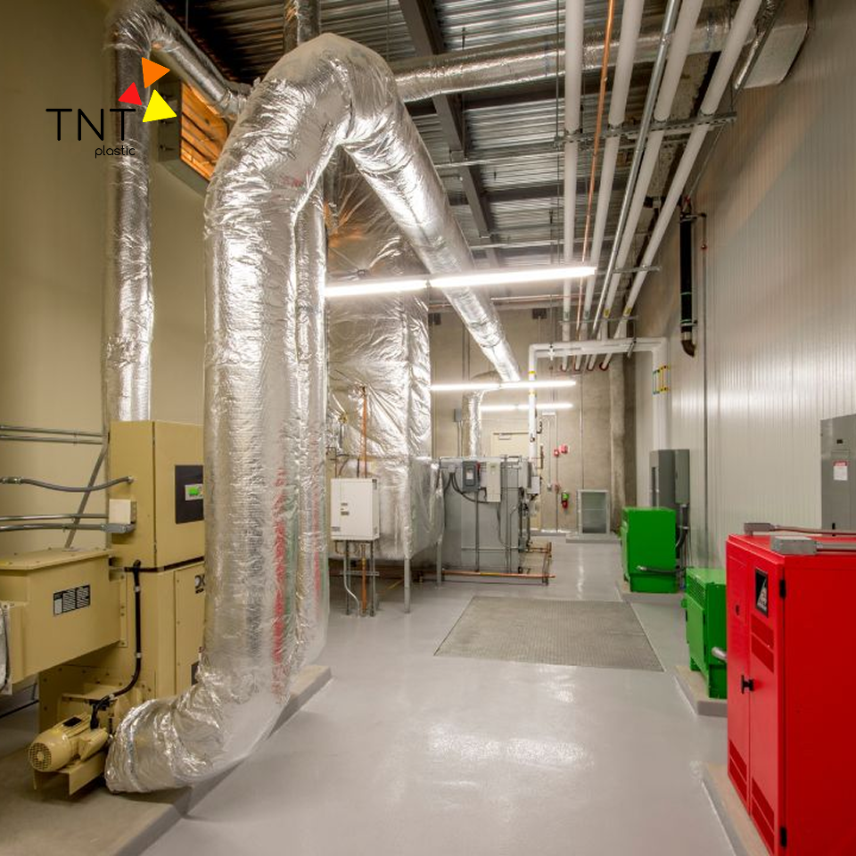 Máy hút ẩm công nghiệp là thiết bị quan trọng trong ngành may mặc