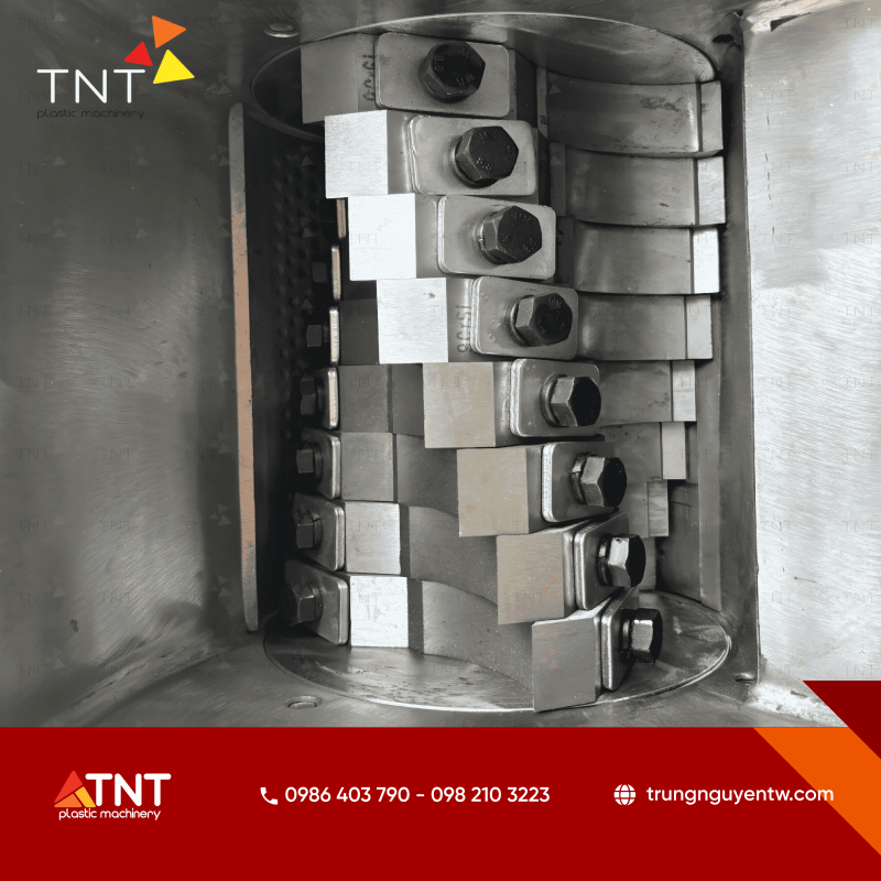Các bộ phận chính của máy nghiền nhựa tái chế