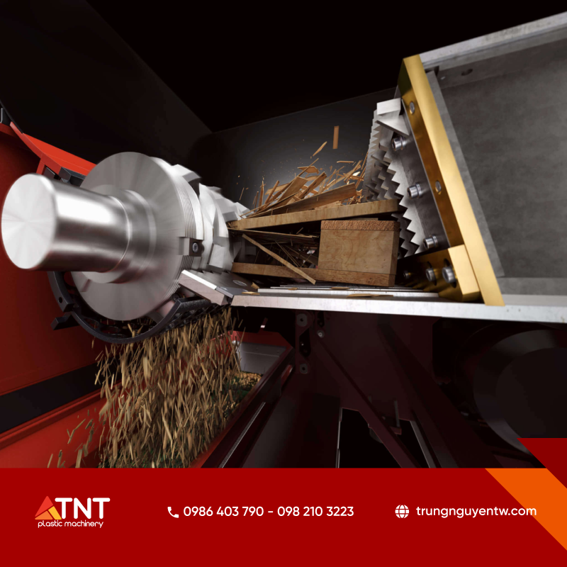 Máy băm nhựa có thể phát ra tiếng ồn lên đến 100 dB, gây ảnh hưởng đến sức khỏe công nhân