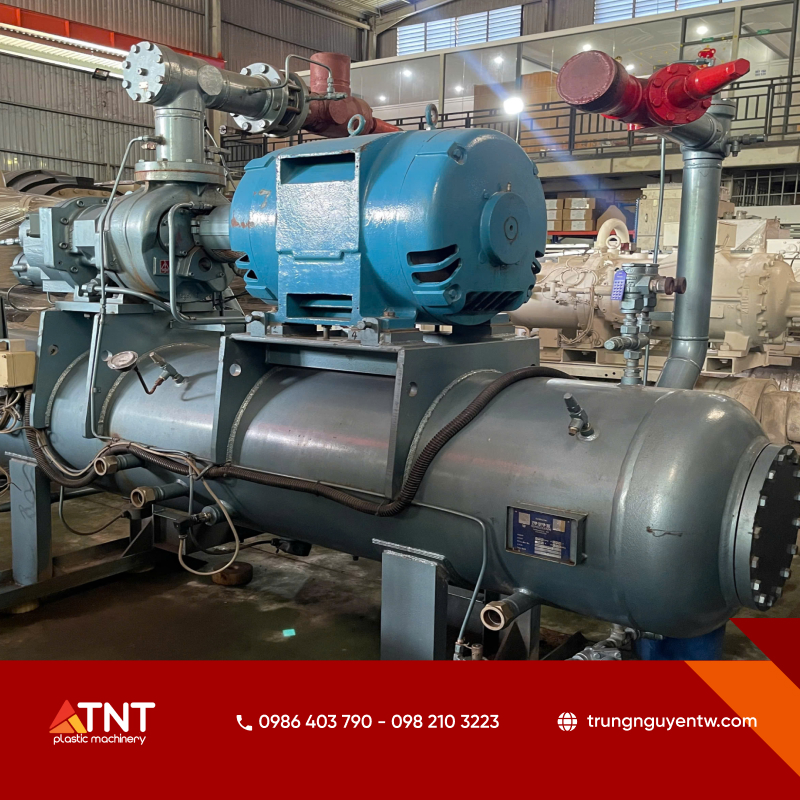 Chiller trục vít là thiết bị quan trọng để làm mát khuôn và dầu thủy lực trong quá trình ép phun