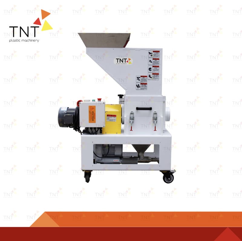 Máy nghiền nhựa tốc độ chậm được thiết kế chuyên cho mô hình tái chế tại chỗ