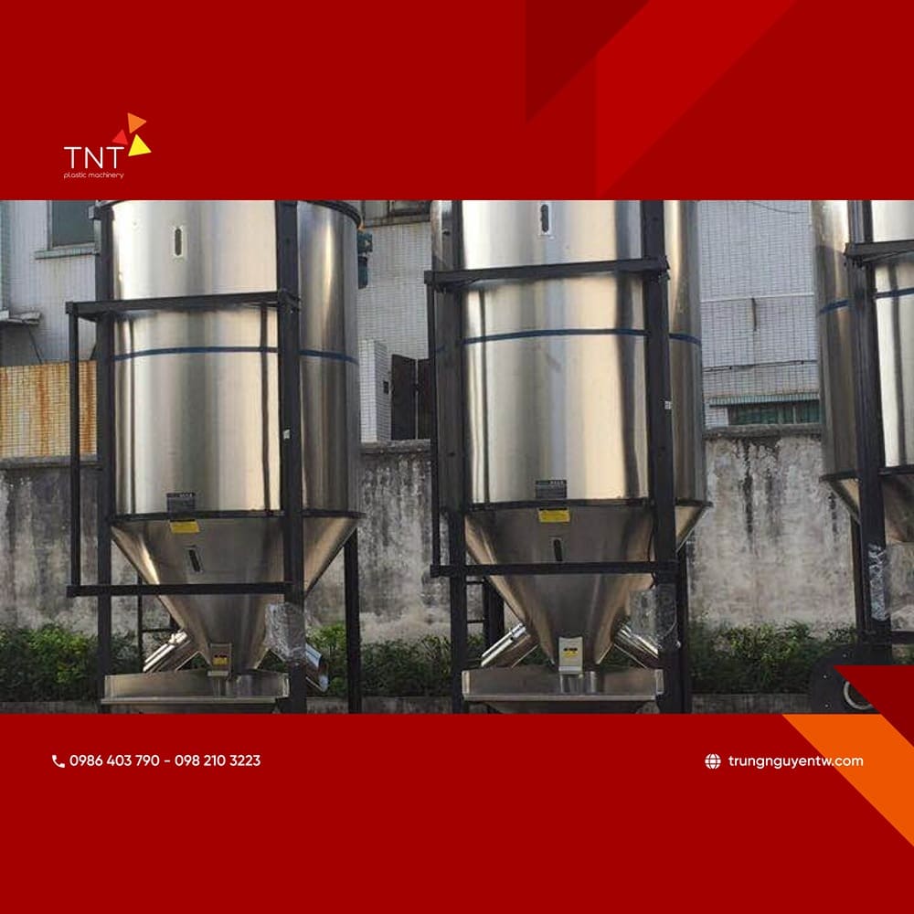 Máy trộn nhựa đứng trong công nghiệp nhựa