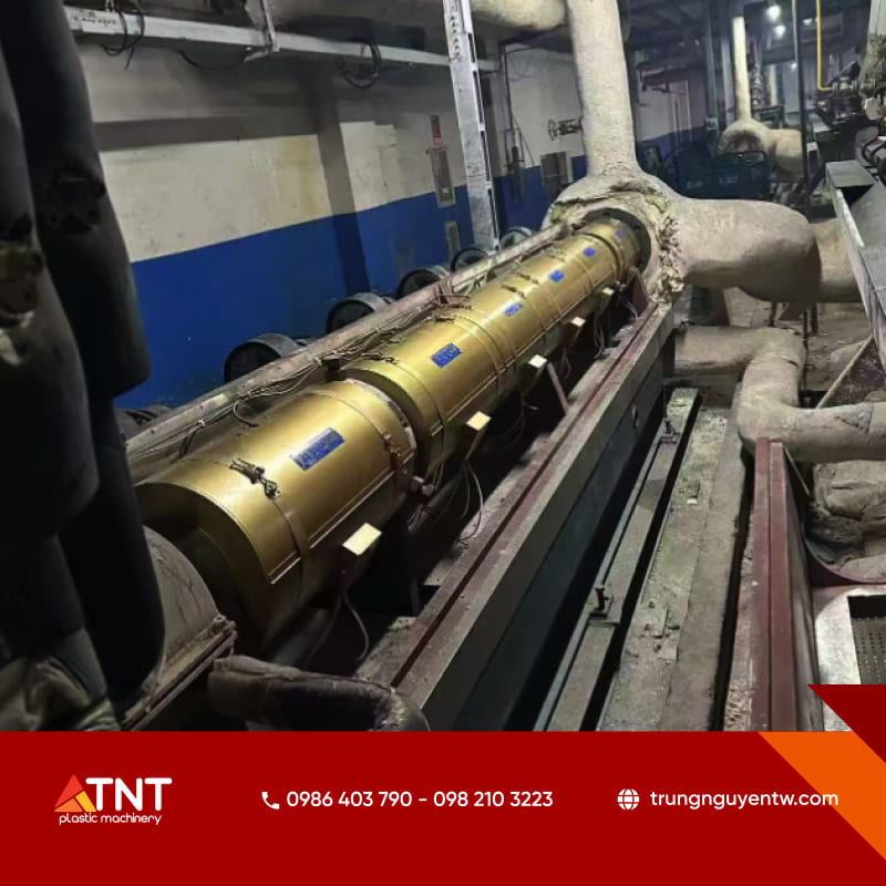 cụm gia nhiệt nano hồng ngoại fir tiết kiệm điện trong xưởng sản xuất