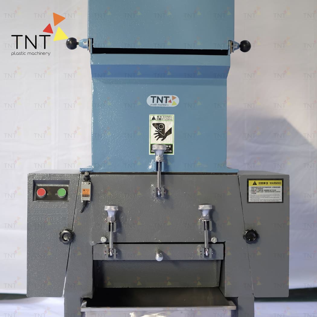 Máy băm nhựa 6 tấc