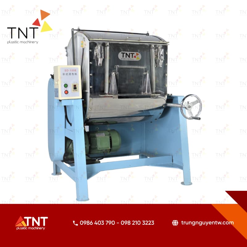Máy trộn tự động giúp màu sắc sản phẩm nhựa đồng đều